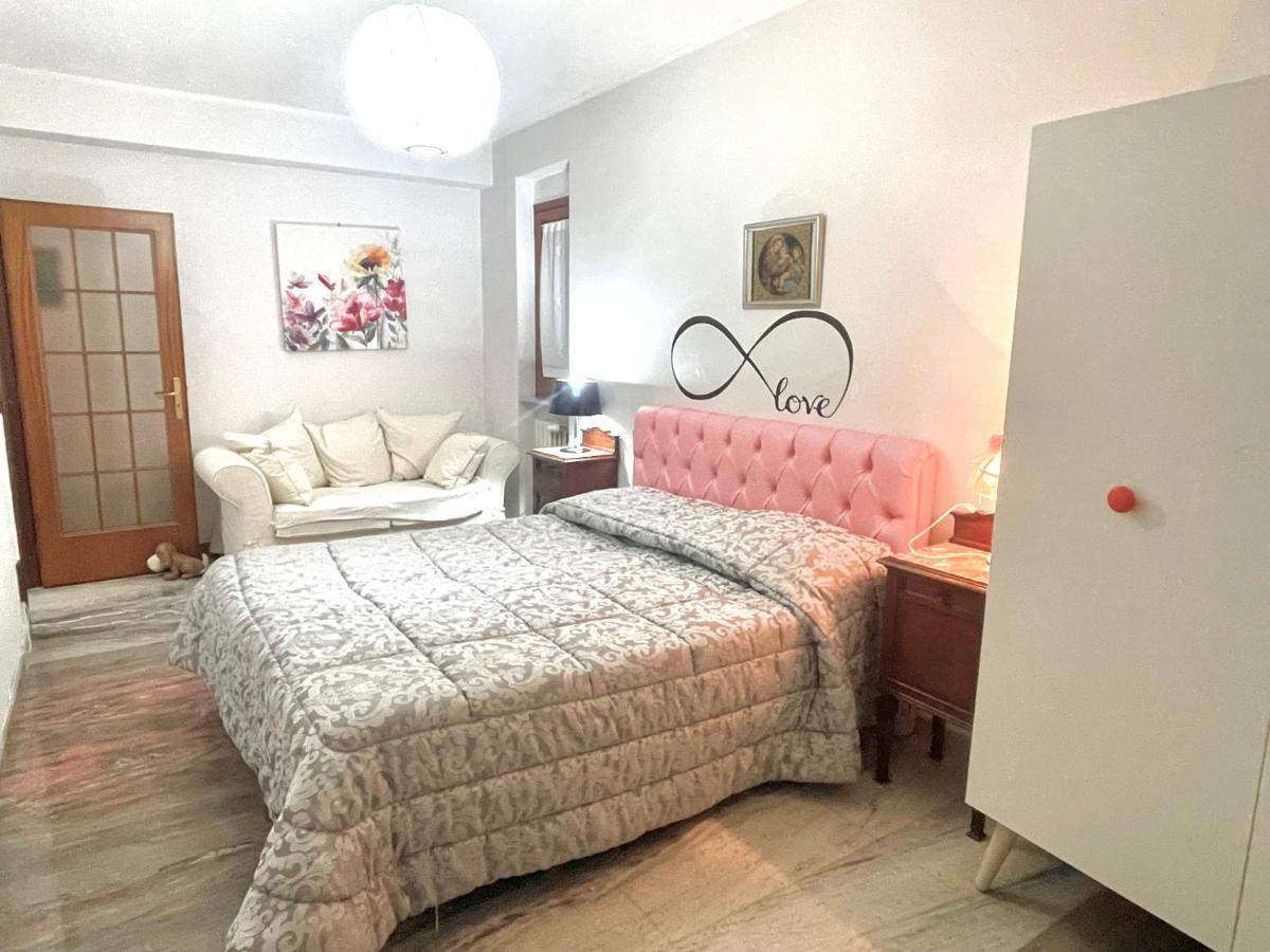 La Vie En Rose Mattinata Lejlighed Eksteriør billede